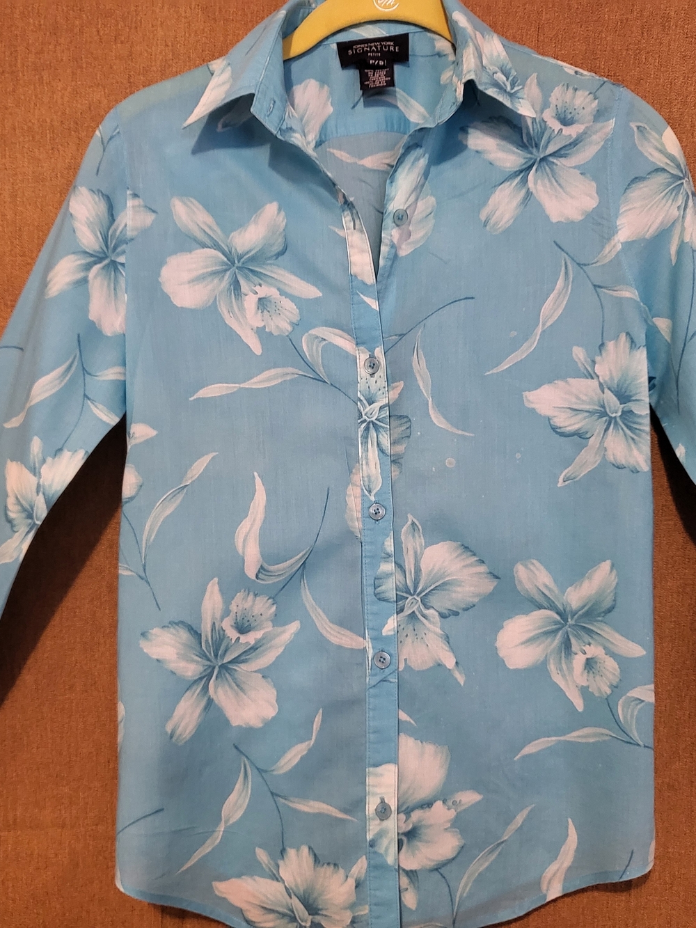 Jones New York Light Blue Floral Button-Up Shirt